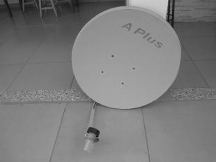 Antenas KU para satélite com LNB (2)