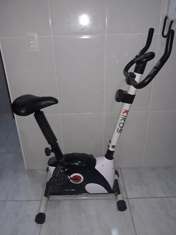 Bicicleta ergométrica Kikos KV3.1