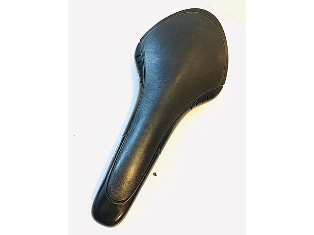 Selim Fizik Curve Cobra Carbon