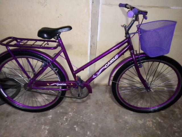 Vende-se bicicleta aro 26 tem documento ta Nova msm óptima