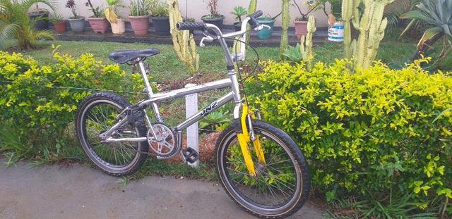 Bicicleta croisinha aro 20