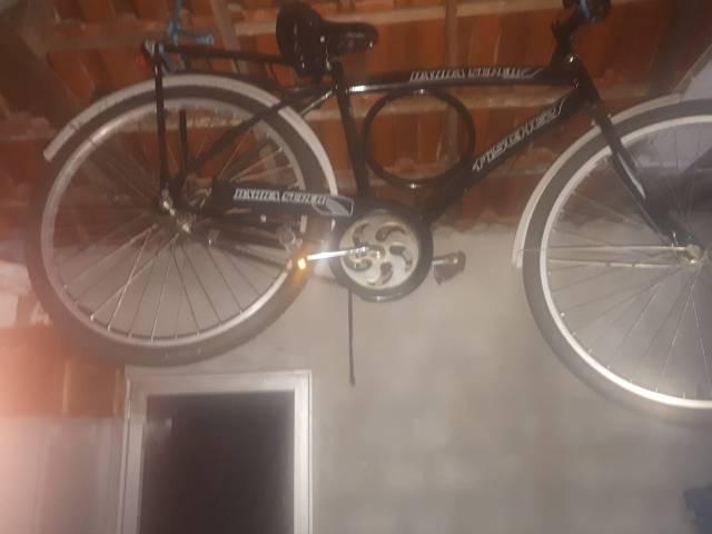 Bicicleta semi nova barra forte