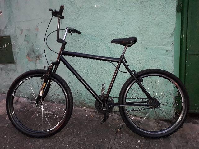 Bike aro 26 quero R$230,00