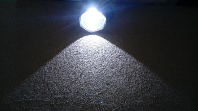 Lanterna Multifuncional para bike em LED