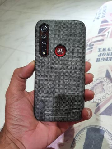 Moto g8 plus 64 GB 4 DE RAM