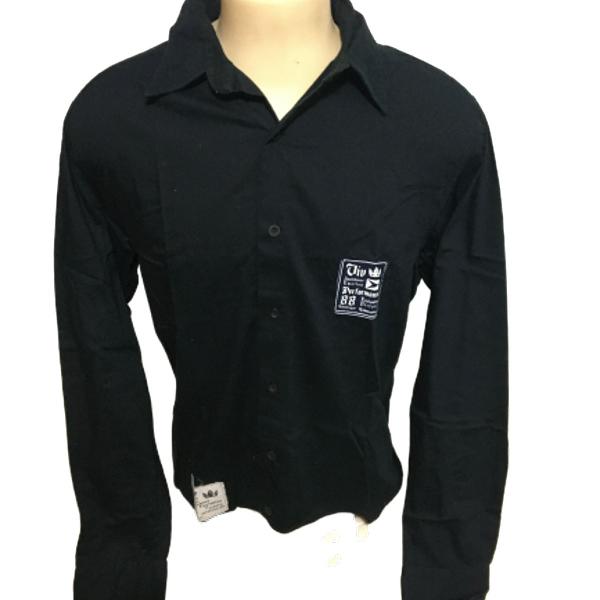 camisa vivleroa preta tamanho m usada em perfeito estado