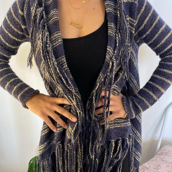 poncho tricot com franjas coachella boho style romântica