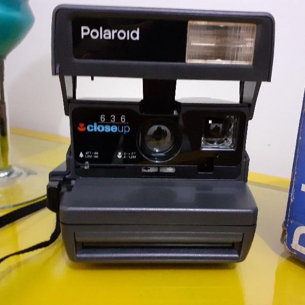 Câmera Polaroid 636 Close Up