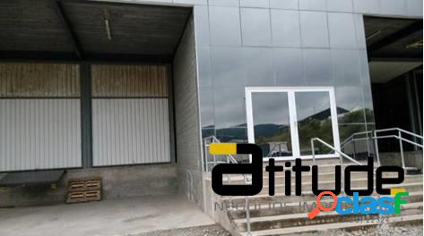 Galpão para Alugar 1200 m2 em Barueri