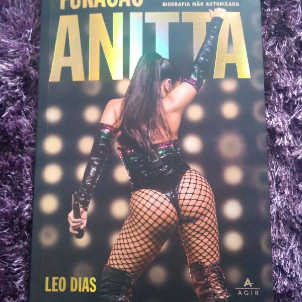 Livro Anitta