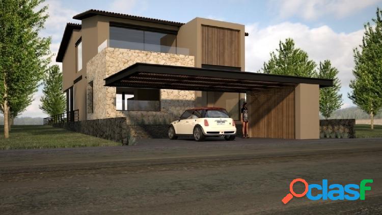 RESIDENCIA EN VENTA | CAMPO DE GOLF, ALTOZANO