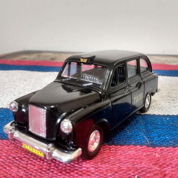 Raridade - Miniatura Táxi Inglaterra Welly No 9050 a