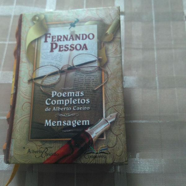 Raridade! Minúsculo livro Fernando Pessoa!