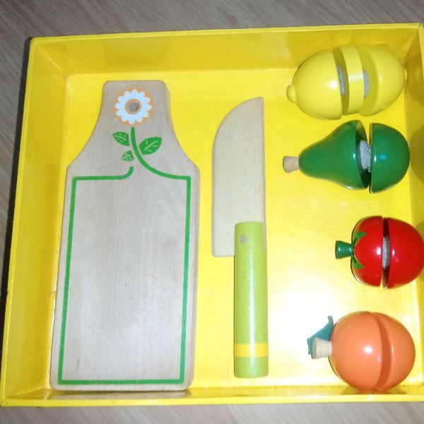 brinquedo lúdico de madeira brincando de cozinha francesa