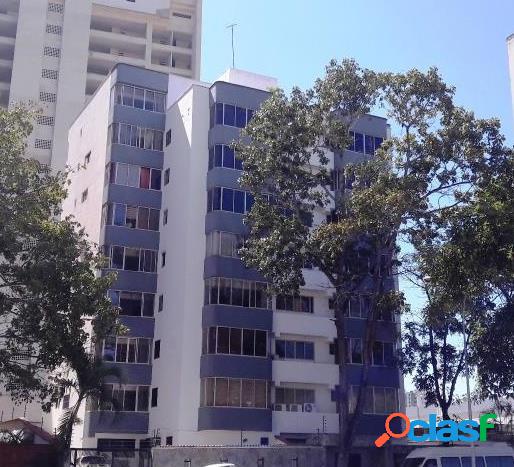 125 m2 Amplio Apartamento Valles de Camoruco