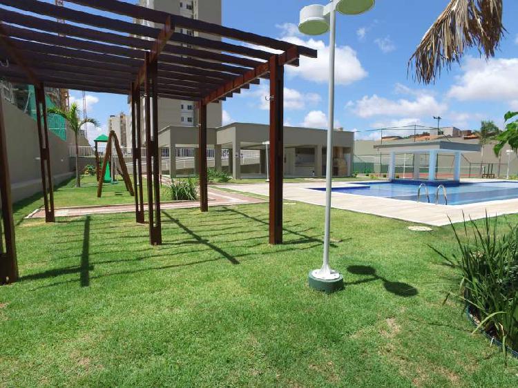 Apartamento com 3 Quartos à Venda, 59 m² por R$ 296.000