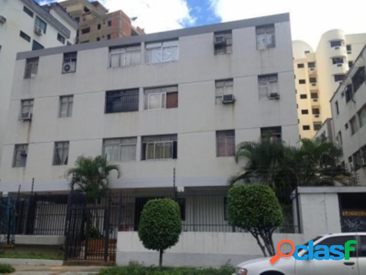 Apartamento en Alquiler en Sabana Larga Valencia 67m2