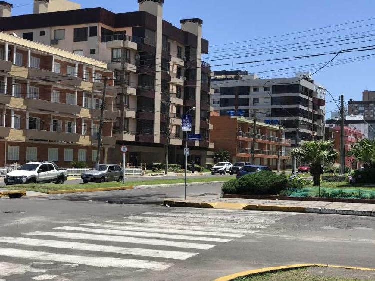 Apartamento para venda tem 55 metros quadrados com 2 quartos