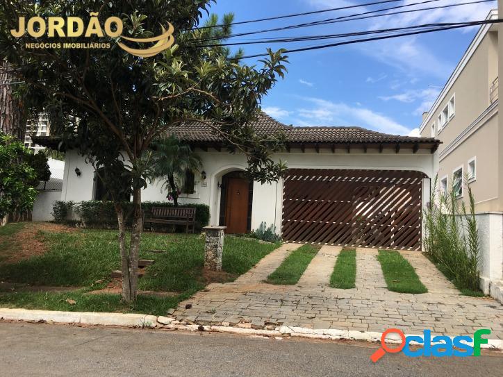 Casa - Venda - 250 m² - Residencial Alphaville 1