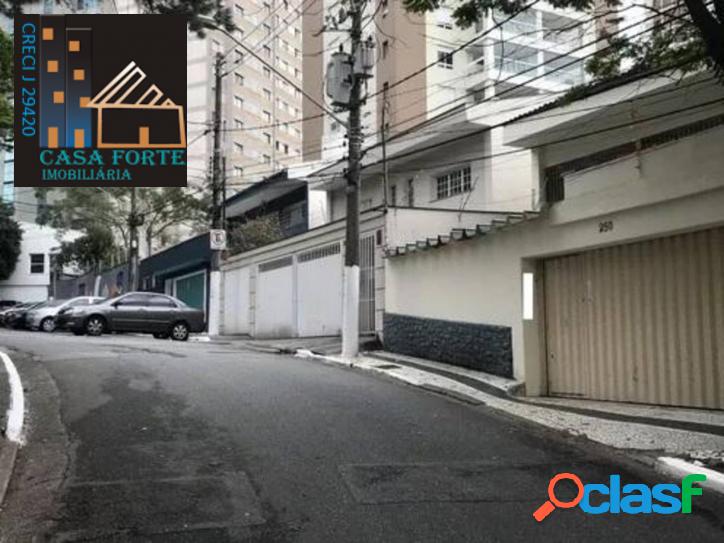 Casa com 5 quartos à venda, 200 m² por R$ 2.300.000 Vila