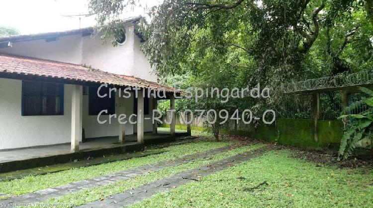 Casa de condomínio fechado em Guapimirim