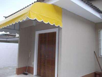 Casa para aluguel com 100 metros quadrados com 3 quartos em