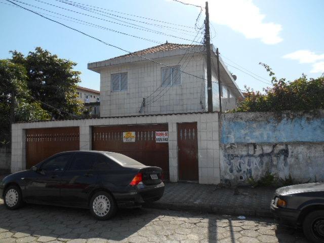 Dois dormitórios no Beira Mar