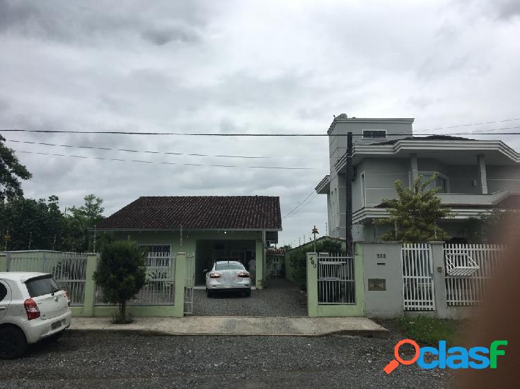 Excelente Residência a venda em Joinville, Bairro Vila Nova