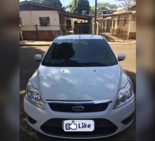 Ford Forcus 12/13 **IMPECAVEL**