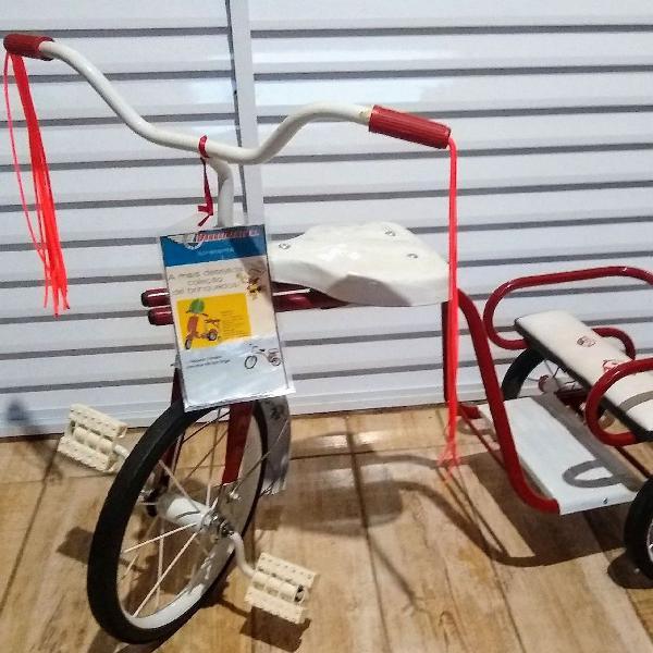Maravilha de velocípede/ Triciclo bandeirantes
