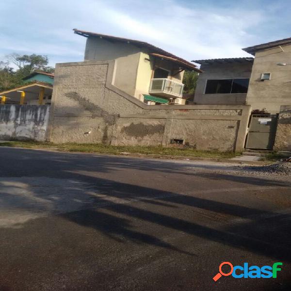 Niterói/RJ - Itaipu - Casa 2 quartos 1 vaga