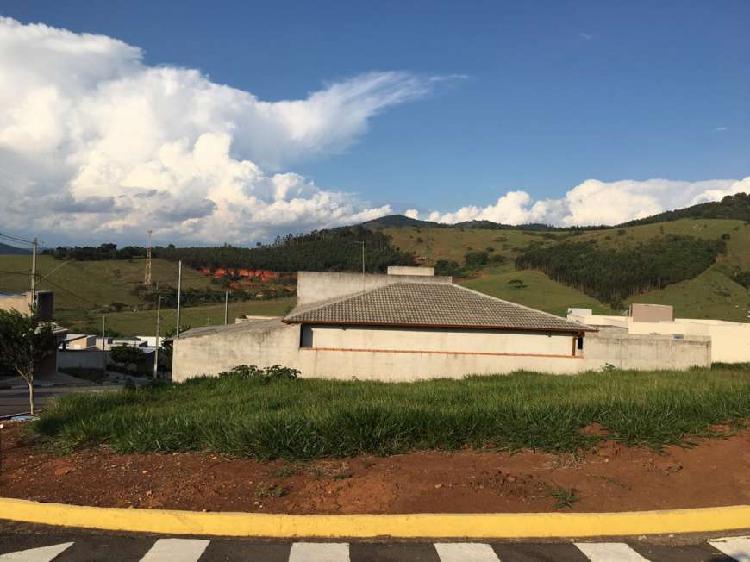Terreno à venda no Condomínio Portal da Serra, com 250