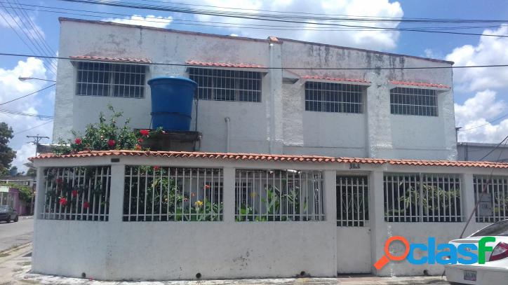 Vendo Casa Comercial en La Quizanda