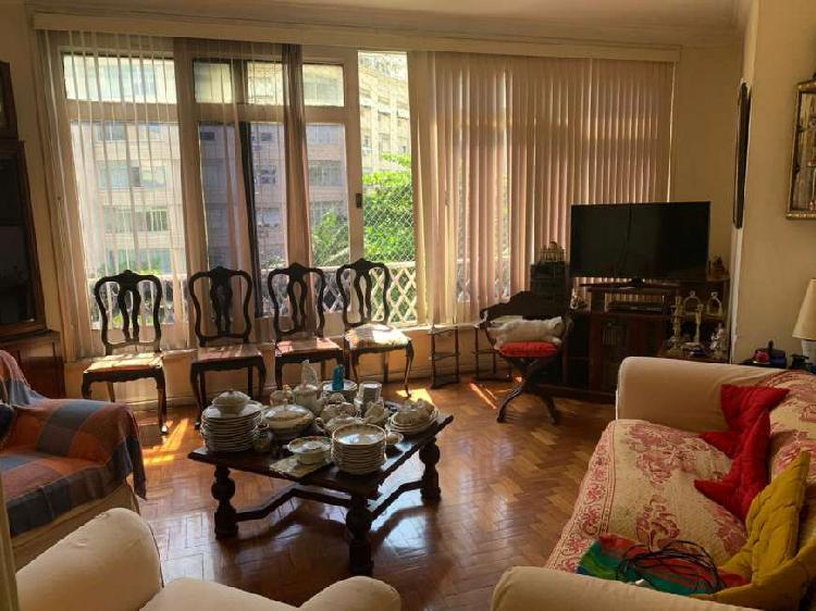 Apartamento para venda com 124 metros quadrados com 3
