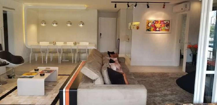 Apartamento para venda tem 162 metros quadrados com 3