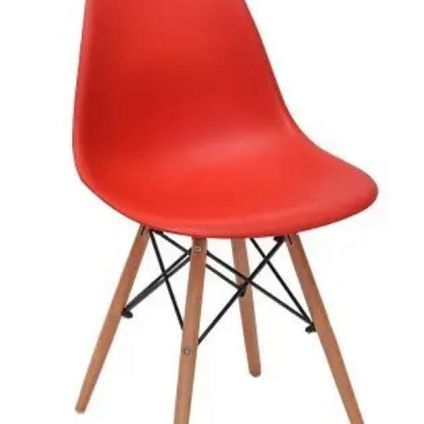 Cadeira Eames Eiffel, Vermelha