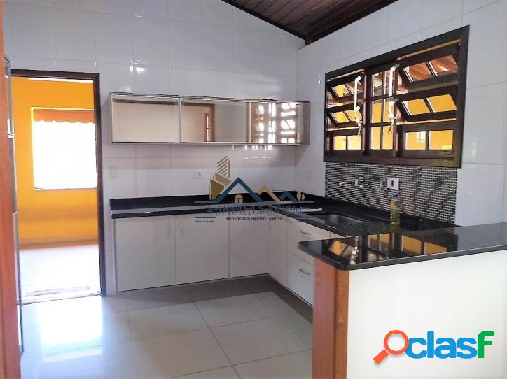 Casa confortável, 3 dormitórios, garagem grande! Km 25 da
