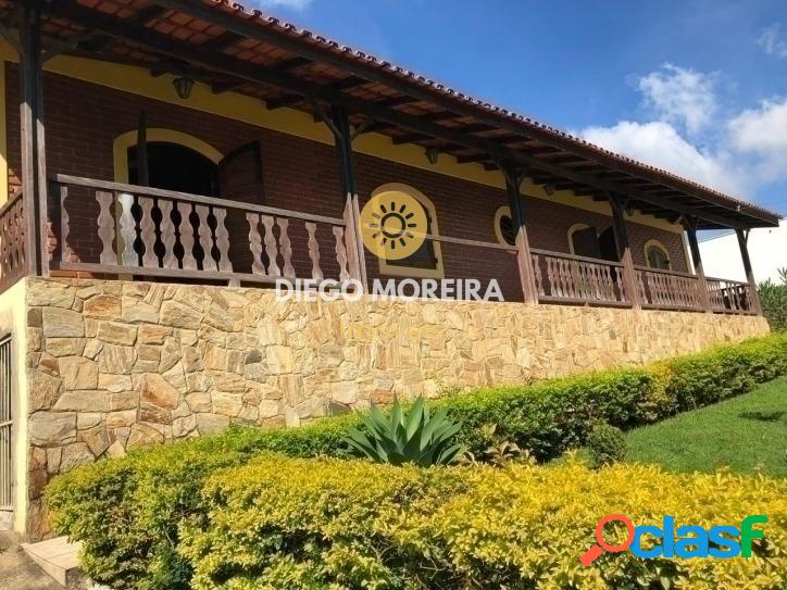 Casa em Mairiporã com 3 dormitórios - JD São Francisco
