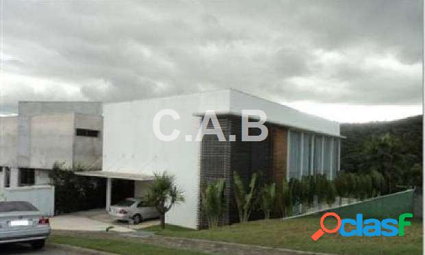 Casa no Tamboré 10 com Projeto Diferenciado. LOFT