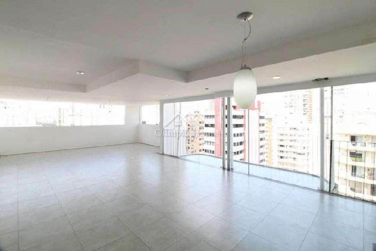 Cobertura duplex à venda com 251m² Pinheiros, SP