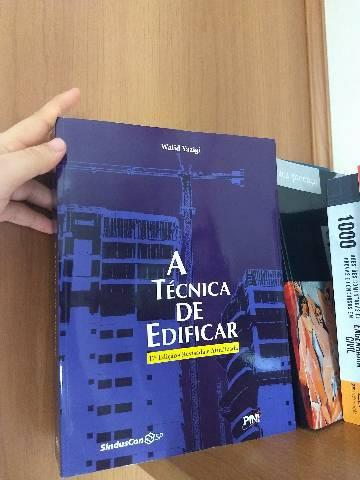 Livro "A técnica de edificar" edição 17, de Walid Yazigi