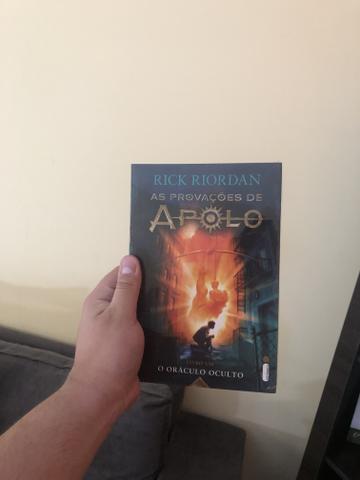 Livro As provações de Apolo - Rick Riordan