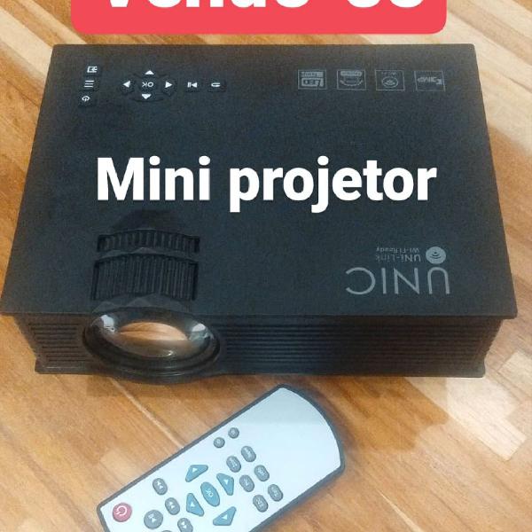Mini Projetor Unic 46