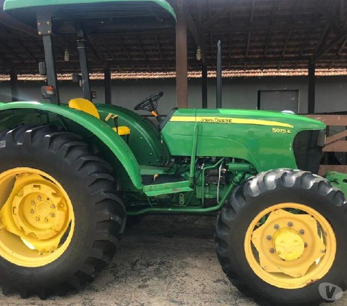 Trator John deere 5075