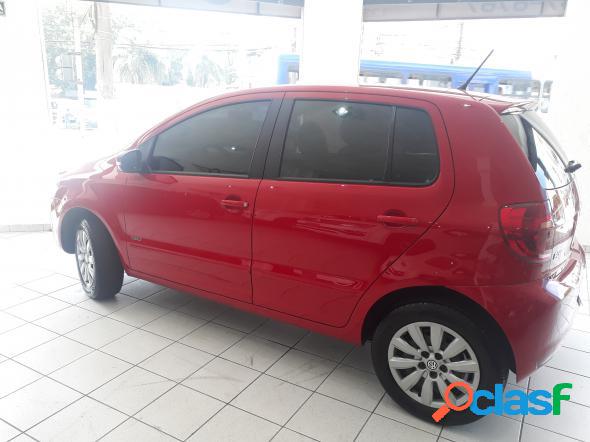 VOLKSWAGEN FOX 1.6 MI TOTAL FLEX 8V 5P VERMELHO 2014 1.6