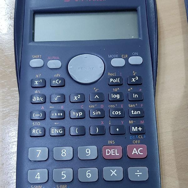 calculadora Casio científica nova