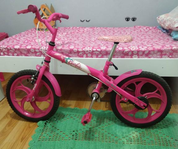 Bicicleta infantil Caloi aro 16 - Barbie - Novinha