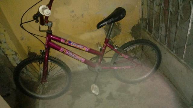 Bicicleta para criança de 5 á 7 anos