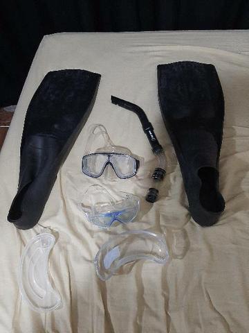 Kit mergulho 2 máscara 1 snork + nadadeiras