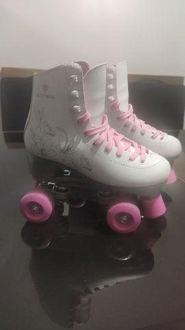 Patins 4 Rodas Feminino Gonew Quad Retrô